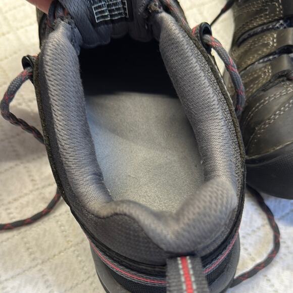 Keen Athletic Shoes Gray and Pink with Steel Toe & Dr Scholls Inserts - Picture 3 of 10